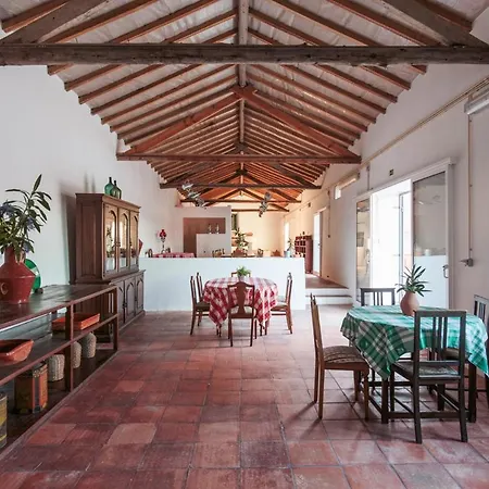 Sleeps 6 With Pool And Wifi * Alfeizerão